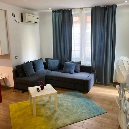 Royal Suite Unirii-2 Bdr Apartment Bucureşti Exterior foto